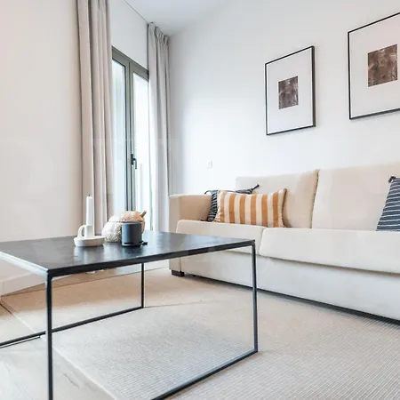 Appartement Comfortable Near The Center By Rems *