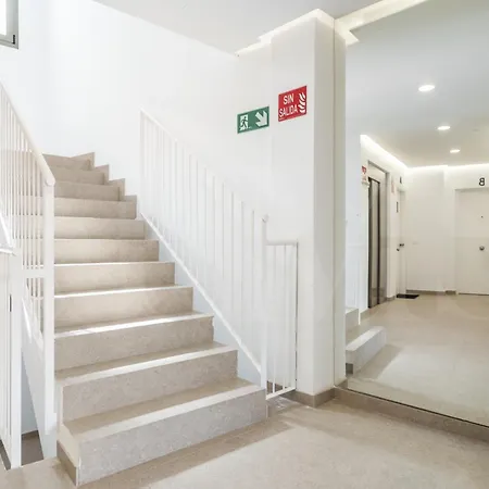 Appartement Comfortable Near The Center By Rems *